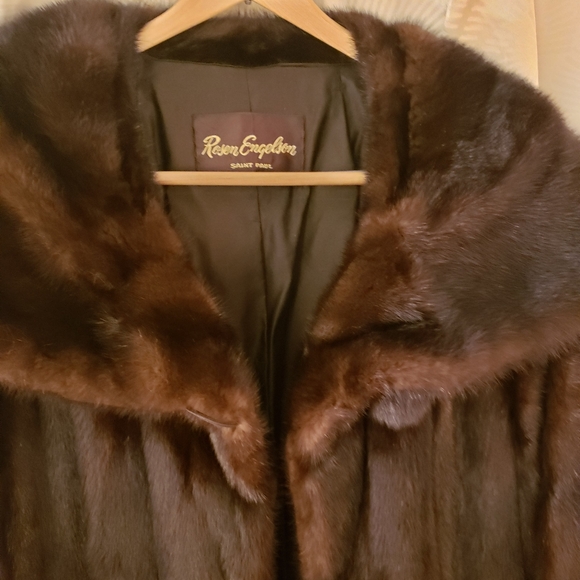 Mink Coat by Furrier Rosen Engelson - Picture 8 of 12